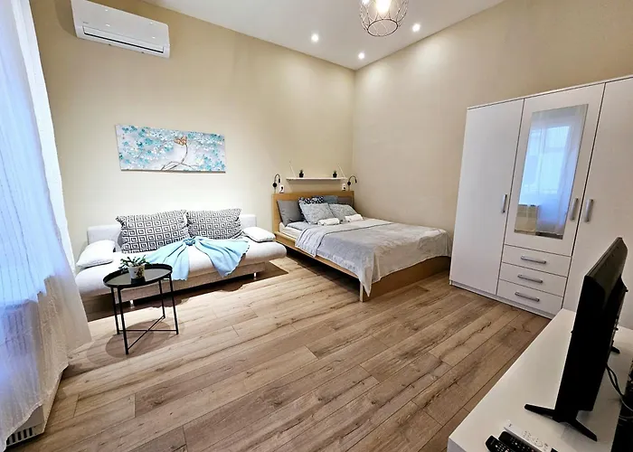 Lägenhet Petibo - Kazinczy 10., A/c, Location Downtown