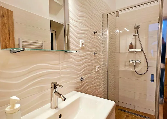 Petibo - Kazinczy 10., A/c, Location Downtown * Budapest